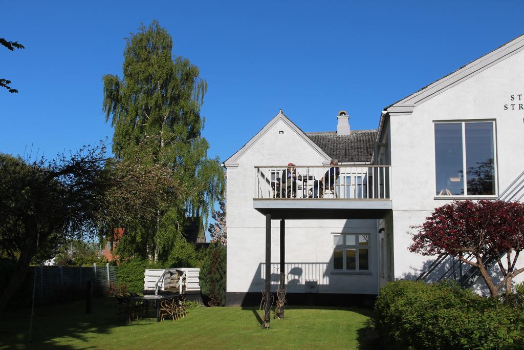 Hotel Stevns Klint Strandpension Rødvig Esterno foto